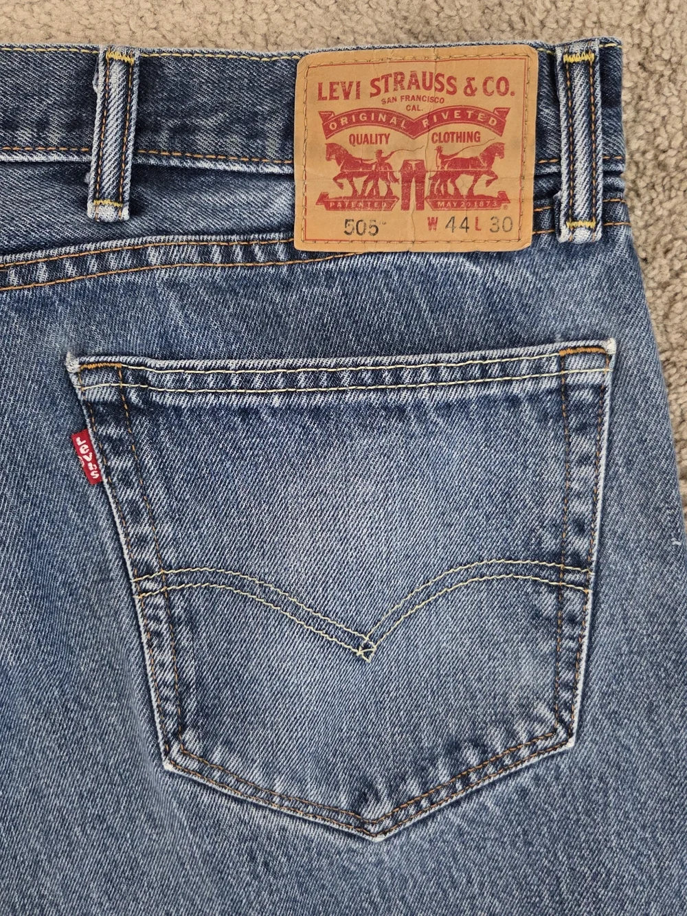 Vintage Levi's 505 Blue Classic Relaxed Jeans Men's 44 x 30